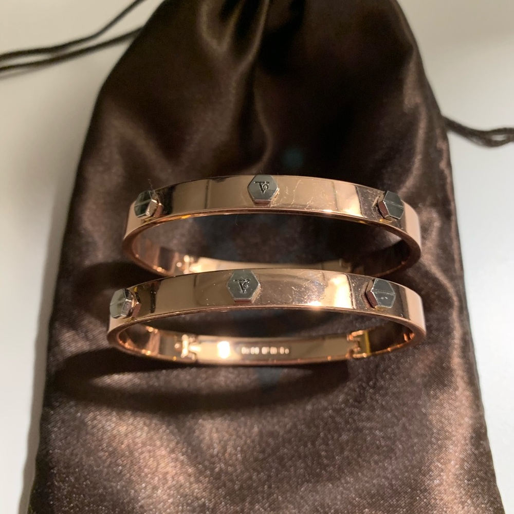 TOV ESSENTIALS Rose Gold Rivets Bangle Bracelet - Picture 2 of 7